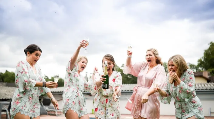wedding, getting ready, hochzeit, bridesmaids, Kassel, Frankfurt, wedding, hochzeitsreportage