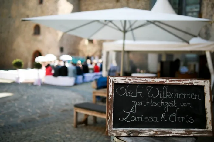 Eine Hochzeit auf Schloss Romrod (Rockhochzeit)