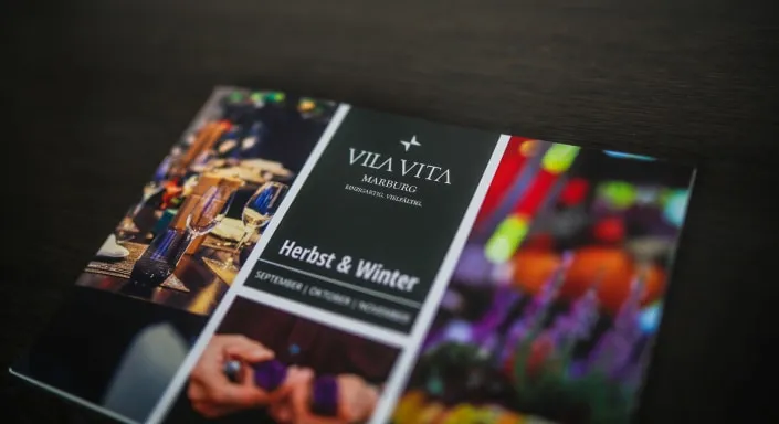 hochzeitsfotograf_dagobertshausen_hochzeit_in_der-Scheune-5544 Vila Vita Rosenpark Marburg Hochzeitsfotografie