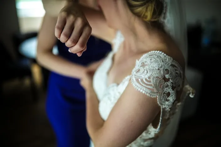 hochzeitsfotograf_dagobertshausen_hochzeit_in_der-Scheune-5731 Braut in Dagobertshausen HochzeitsfotografieBraut in Dagobertshausen Hochzeitsfotografie