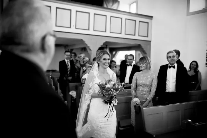 hochzeitsfotograf_dagobertshausen_hochzeit_in_der-Scheune-5944