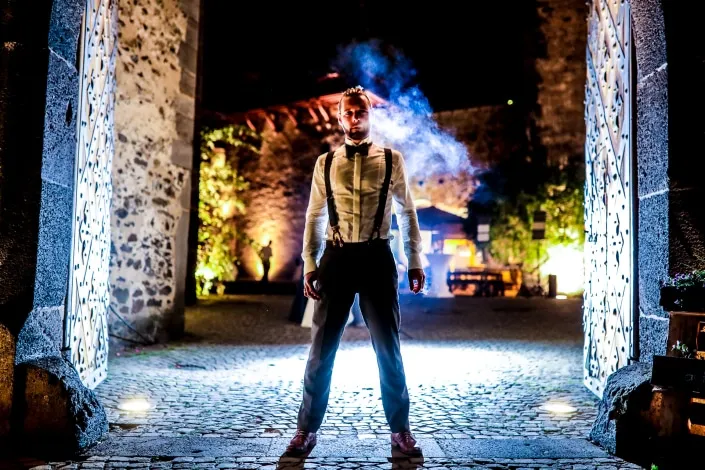 Hochzeitsfotos auf Schloss Romrod Bräutigam Schloss Romrod