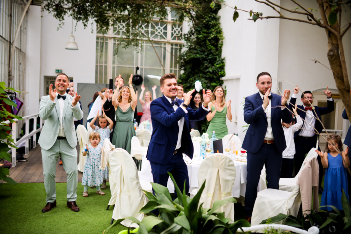 Eine Hochzeit in Kassel im Gewächshaus Schloss Wilhelmshöhe