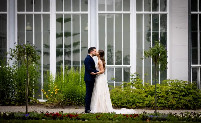 Eine Hochzeit in Kassel im Gewächshaus Schloss Wilhelmshöhe