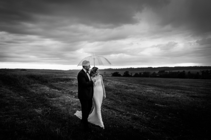 Hochzeit-Schlossromrod-sarah-stephan14 Hochzeitspaar Shooting auf Schloss Romrod bei Regen