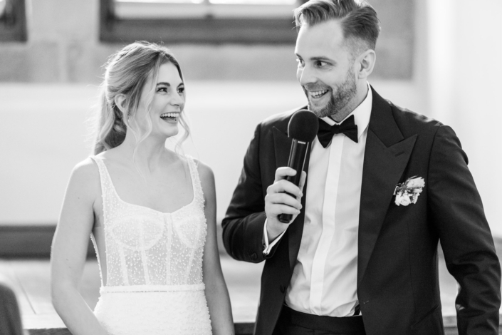 Hochzeit-Schlossromrod-sarah-stephan42 Rede Brautpaar Schloss Romrod